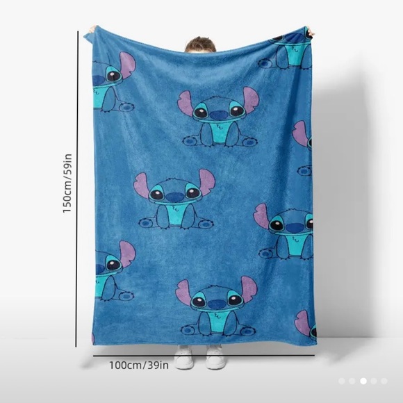 Blue cozy Disney’s stitch blanket - Picture 2 of 6